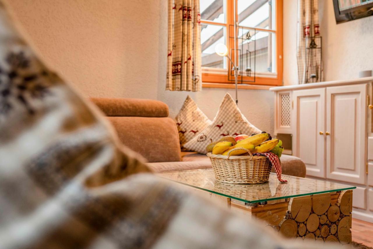 Ferienwohnung Woernerblick Міттенвальд Екстер'єр фото